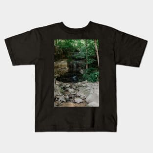 stream in the forest Kids T-Shirt